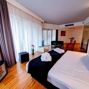 **** Hotel Sarroglia Roemenië